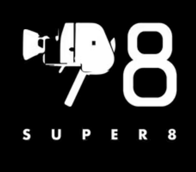 SUPER 8